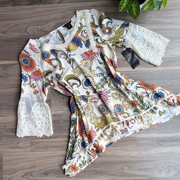 Multiples Floral Paisley Retro Tunic Top with Lace Bell 3/4 Sleeves – Size S - Picture 2 of 14
